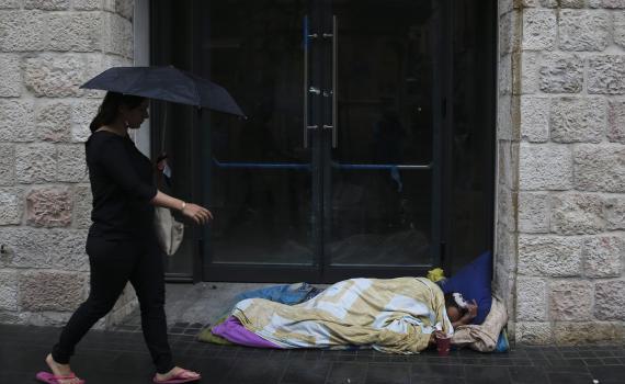 דר רחוב בן 40 מת כתוצאה מהקור