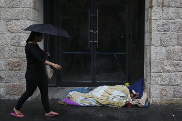 דר רחוב בן 40 מת כתוצאה מהקור