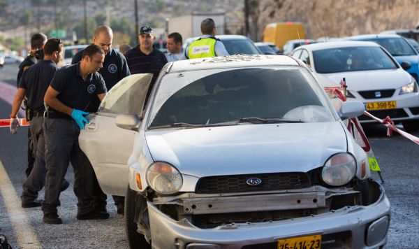 פיגוע תוך כדי נסיעה. פעולת איבה או תאונת דרכים?