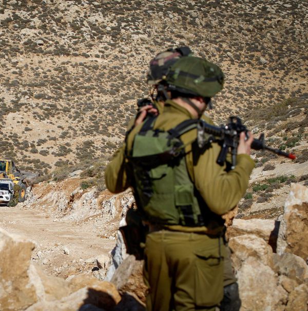 פיגוע ליד מיצד: לוחמים פגעו בשני מחבלים