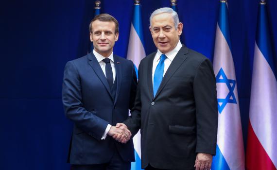 לא נתניהו: נשיא צרפת חשף מי פעל להעברת התרופות