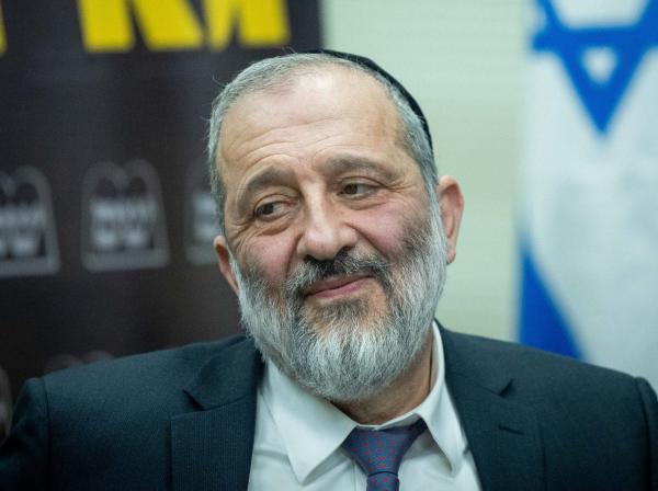 אשת התקשורת אושפזה: "זה בגלל שתקפתי את אריה דרעי"