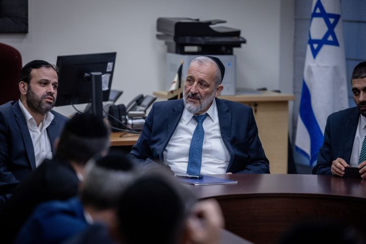 במפלגת ש"ס סופדים: "גדולה האבידה עד מאוד"