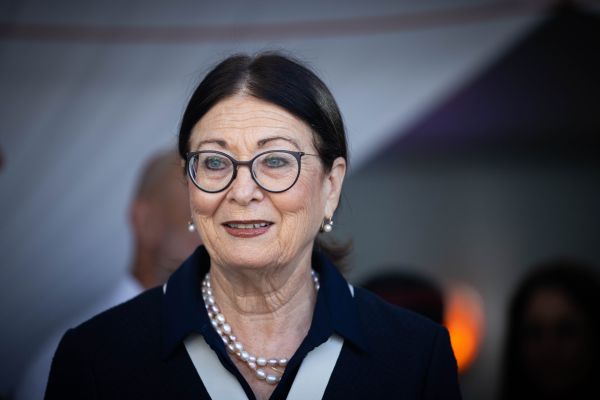 חוזרת לשולחן השופטים: התפקיד החדש של אסתר חיות