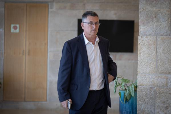 גדעון סער מתייחס לעתידו הפוליטי