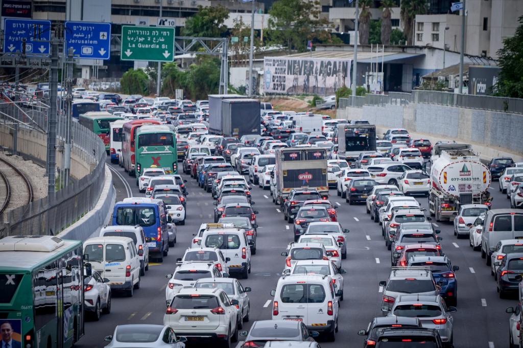 נהגים שימו לב: איילון צפון ייחסם ממעפילים למחלף חוף השרון