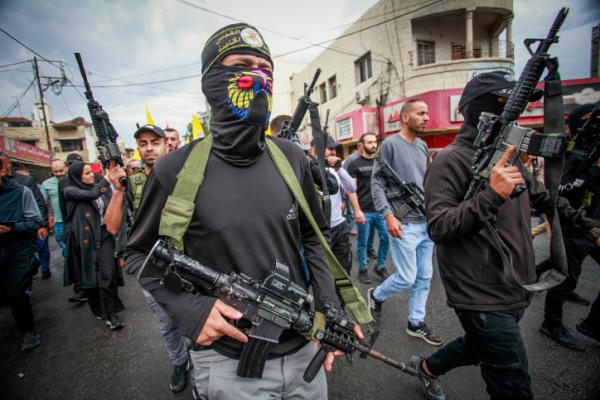 חמינאי: "מי שיכניע את ישראל זה ערביי יו"ש"