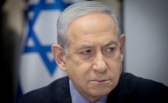 נתניהו נזף בשרים: "חייבים להיכנס מתחת לאלונקה"