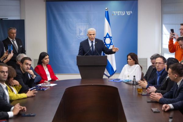 ומי שר החינוך? זו הממשלה החלופית של יש עתיד