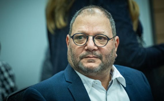 כמעט מכות בכנסת: "צא החוצה, מחבל, לך לעזה!"