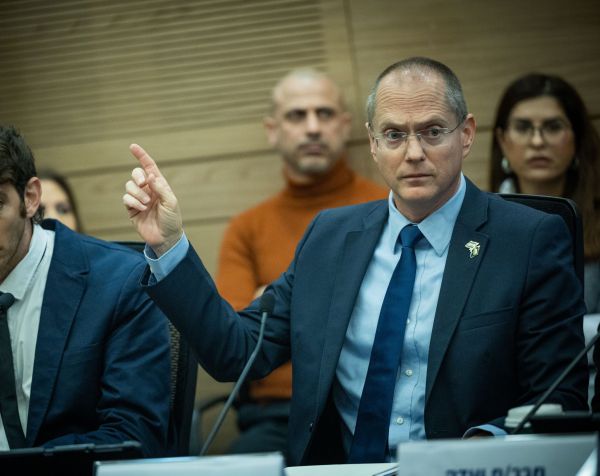 לקראת הדחה | פורר: "נביא לסילוק סופי של ח"כ כסיף"