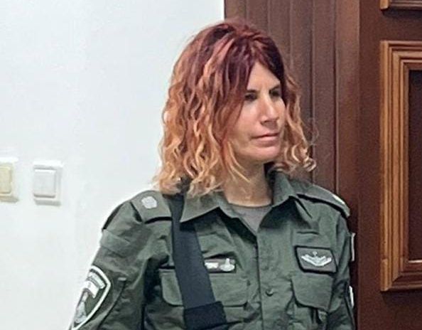 הלוחמת הסרוגה, אם ל-10 שהצילה מאות אנשים