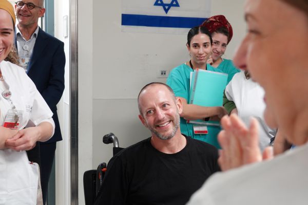 אלישע מדן ישיא משואה ביום העצמאות הקרוב