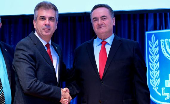 הרוטציה יצאה לדרך: ישראל כ"ץ נכנס לתפקיד שר החוץ