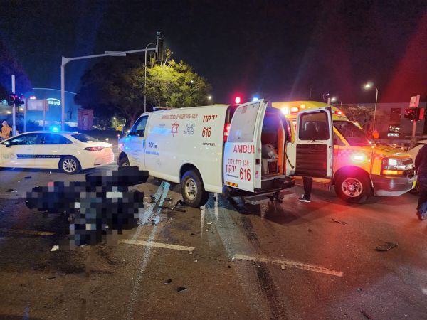 תאונות ללא הפסקה: רוכב אופנוע נפצע קשה בהרצליה