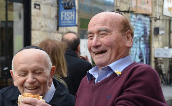 השנה יותר מתמיד, תכריזו 'עם ישראל חי ואוכל פלאפל'