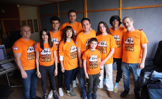 "קוראים לי ג'ינג'י": כוכבי הילדים בשיר למען משפחת ביבס