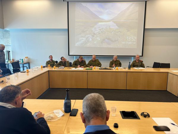 המתיחות בין צה"ל ליו"ש: אלוף הפיקוד נפגש עם המתיישבים