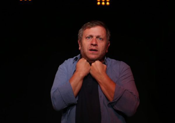 חגי לובר בהצגה חדשה על שכול ותקווה | ראיון