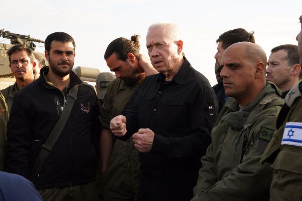 גלנט: "החמאס בלחץ – הסימנים הולכים ומתגלים"