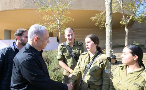 חצי שנה מאז השחרור מהשבי: התצפיתניות בקריאה נרגשת לעם