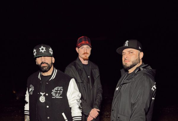 "זה עלינו": סאבלימינל והצל בשיר חדש עם רביב כנר