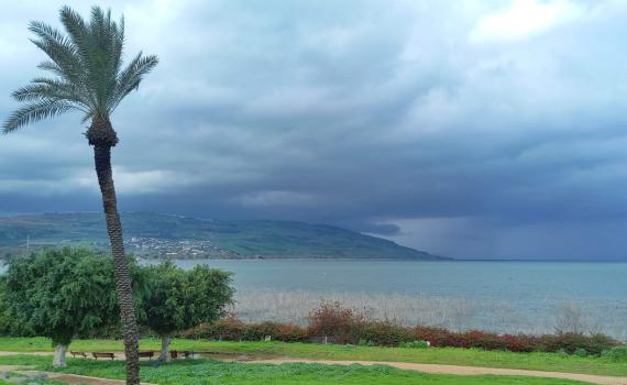 שלג כבד בחרמון; מפלס הכנרת בעוד עלייה נאה