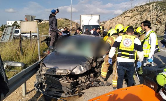 תאונה קשה סמוך לכיכר נילי; 10 פצועים במקום