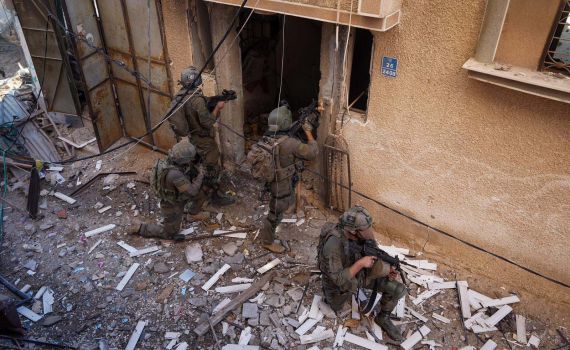 צפו: גבעתי פשטה על מוצב השוהדא בדרום חאן יונס