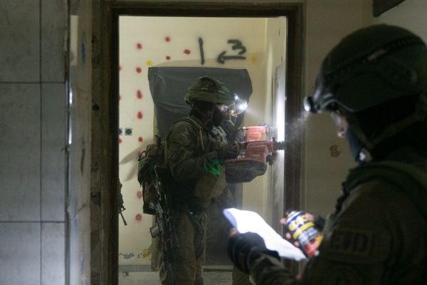 אחרי חצי שנה: צה"ל הרס בית סייען מהפיגוע בעלי