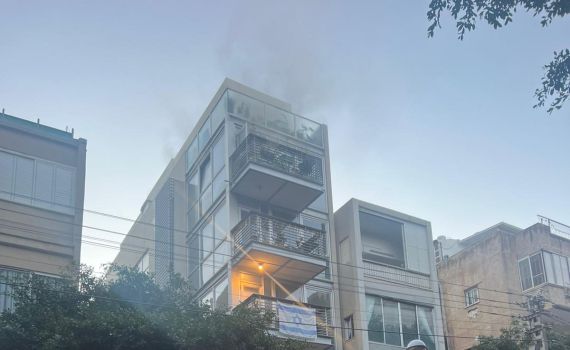במשטרה בודקים: השריפה בת"א מסתמנת כאירוע רצח