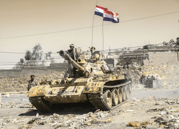 בפנטגון לוחצים לתקוף את החות'ים, ביידן מסתייג