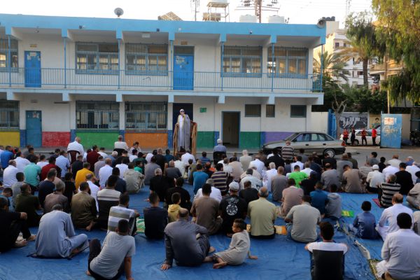 תחקיר: מחנכים של אונר"א היללו את הטבח בדרום