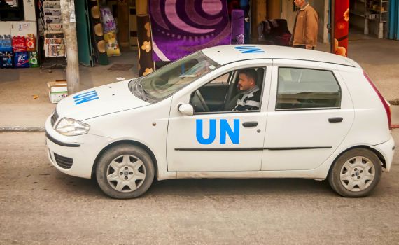 חטפו נשים וטבחו: אלו ההאשמות נגד עובדי אונר"א