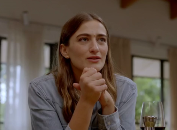 גל מלכה: "לכתוב ככה דברים לאישה בהריון? זה לא בסדר"