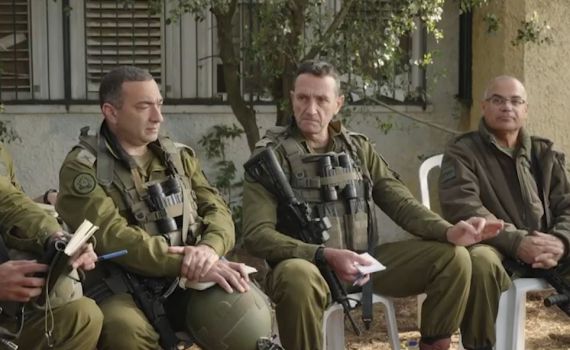 לא מפחד מחיזבאללה: הרמטכ״ל סייר בישוב שתולה