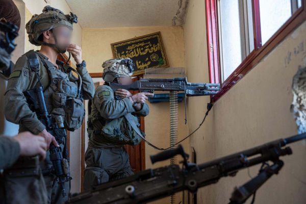 פשיטה ממוקדת: הלוחמים חיסלו עשרות מחבלים בזייתון