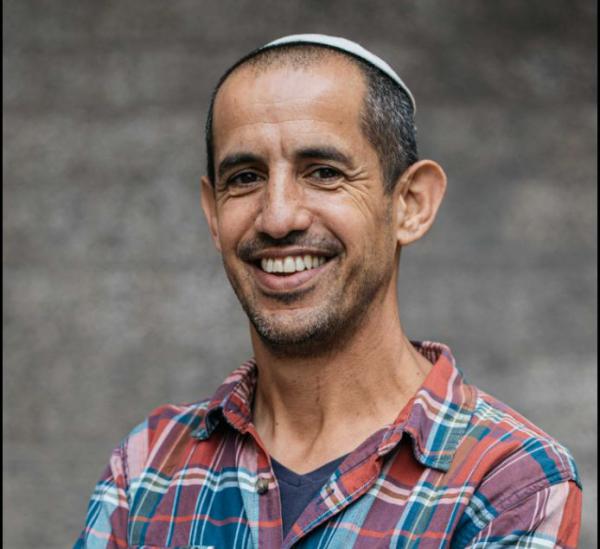 אחרי 20 שנה: עורך עלון השבת הפופולארי פורש