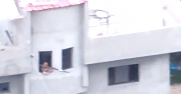 המחבל הציץ מהמרפסת, הכטב"ם לא הותיר לו סיכוי