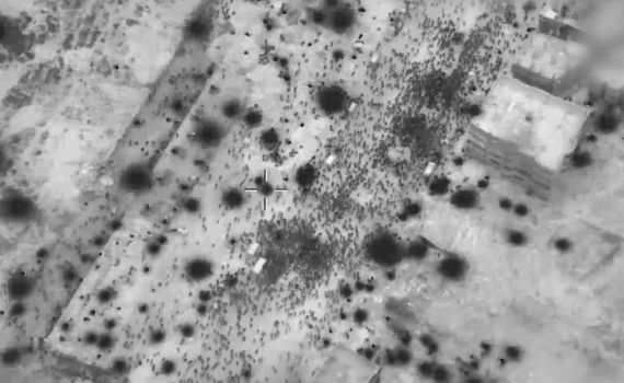 עשרות הרוגים ופצועים במהלך בזיזת משאיות בעזה