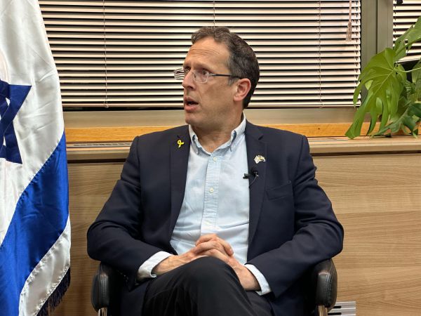 טור פז: "חלק מהציבור הימני שקע בפנטזיה קיצונית"
