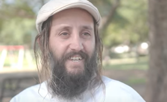 "הסתכלתי לשמיים ואמרתי: מה, כל החיים אהיה ככה"?