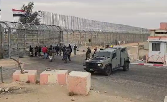 מעבר ניצנה חסום לשיירות האספקה והסיוע לחמאס