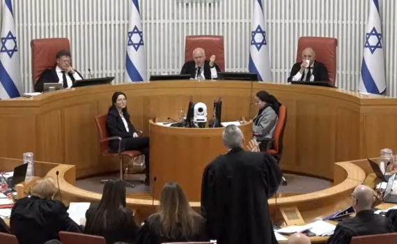 שידור ישיר: הדיון הדרמטי בבג"צ על חוק הגיוס. צפו