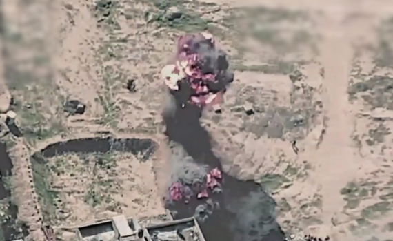 סגר מעגל: הלוחם הכווין וכלי הטיס יירט | צפו