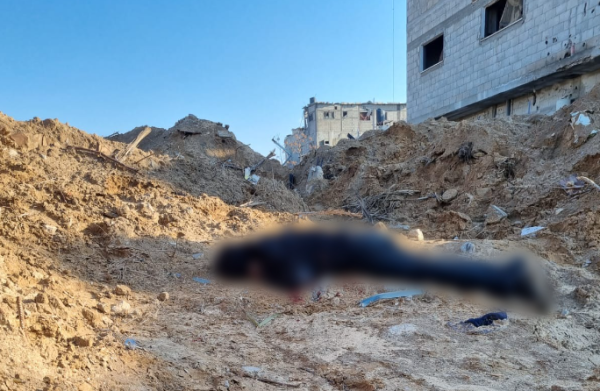 הרימון נזרק, אך הצנחנים לא הותירו למחבל סיכוי | צפו