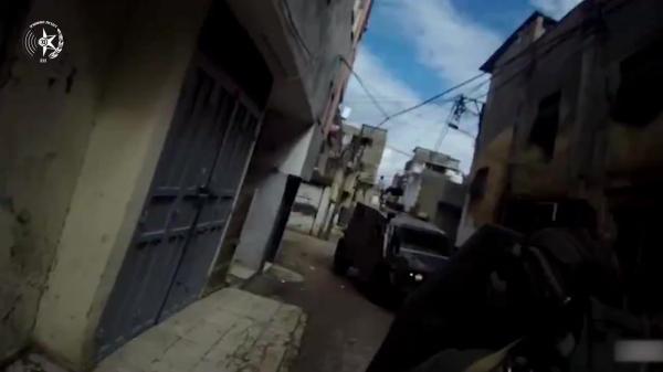 ירי מהחלון והפריצה לבית: תיעוד הפעילות בטול כרם