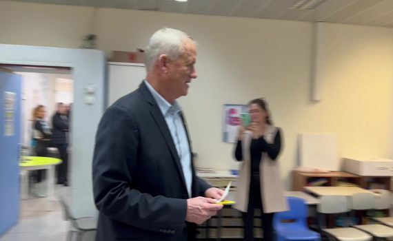 השרים הצביעו: "ישראל היא דמוקרטיה חזקה ותוססת"