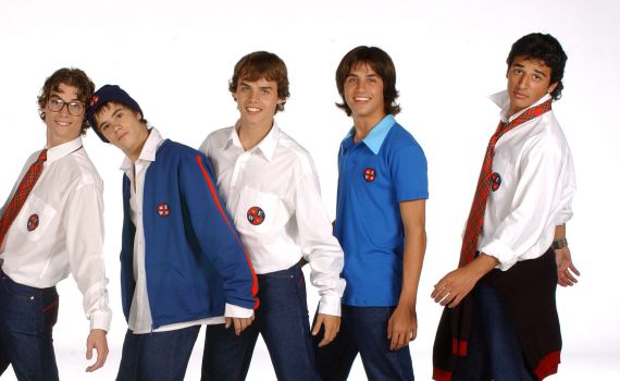 20 שנה אחרי: כוכבי הסדרה הפופולרית במופע איחוד בישראל