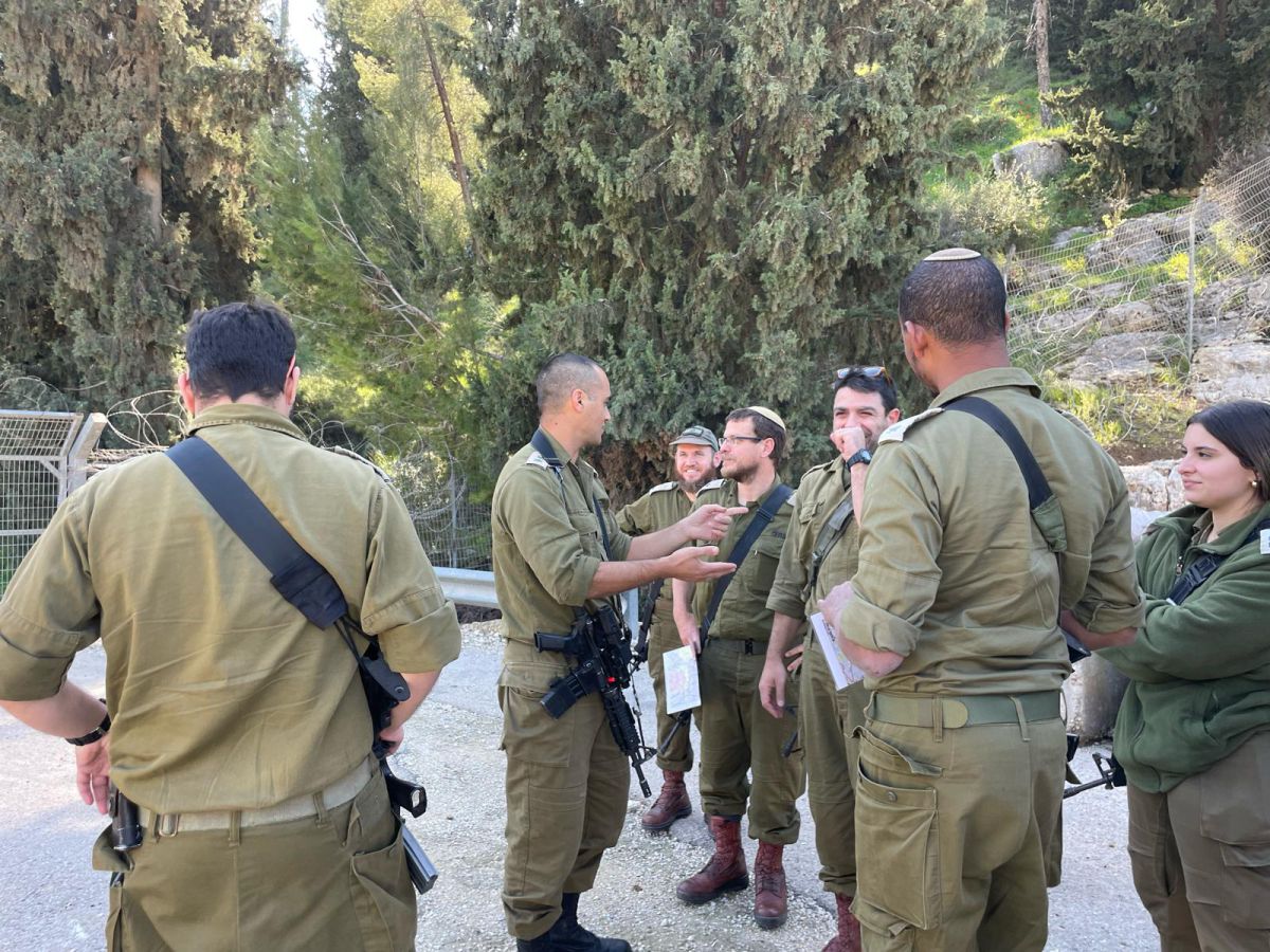 מחיפוש אחר החטופים בעזה לתפיסת קו ביו"ש